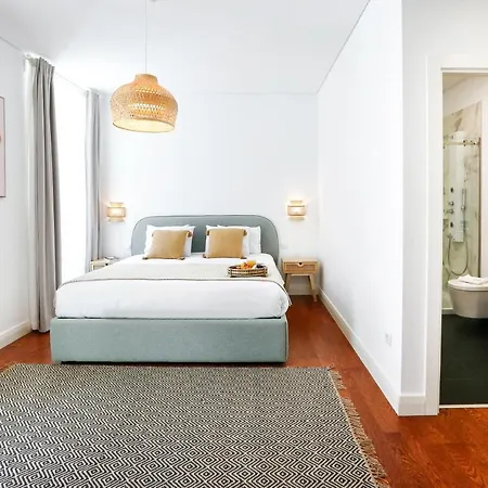 Endless Summer Apartment